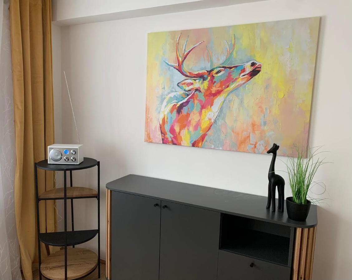 Air-Conditioned, Quiet Apartment With A Terrace In Center Of St Poelten - Smart Tv Sankt Poelten Eksteriør bilde
